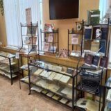 ot-pervoj-knigi-k-bolshoj-istorii-vystavka-k-80‑letiyu-biblioteki (6)