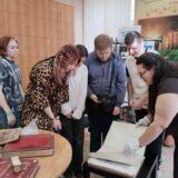 tam-gde-proshloe-berezhno-xranyat-ekskursiya-v-muzee-knigi (9)